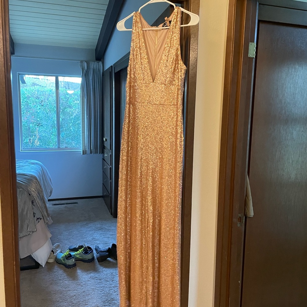 Lulu’s Women’s Sparkle Jumper | gold shimmer | Great for holidays or costume